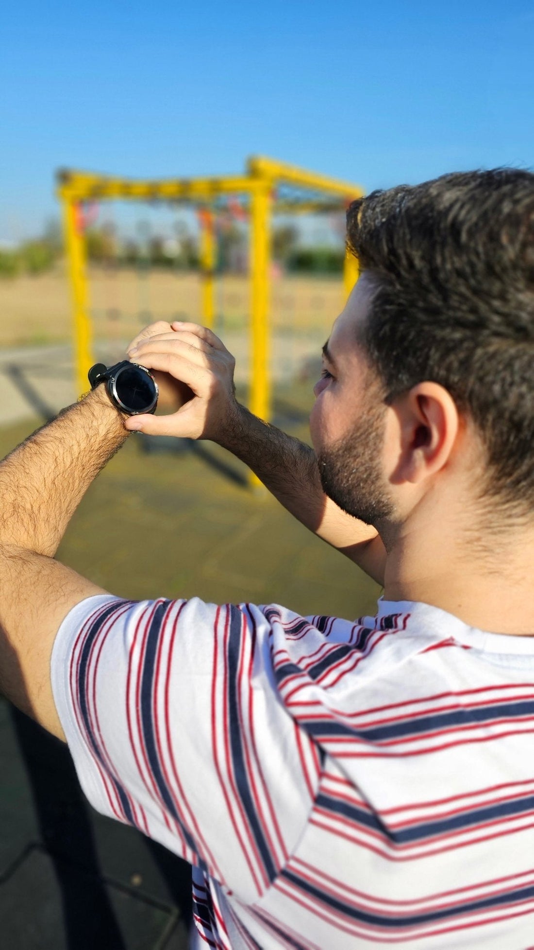 Ceasul Smartwatch TechGS® - Companionul Perfect pentru Aventuri - Cumpara24