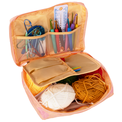 Set de Crosetat Mare 58 Piese, 21 Crosete Dimensiuni 0.6 - 6 mm, 5 Ghemuri Fire, Rigla Croitorie, Foarfece, Ace Diferite Modele, Geanta Depozitare