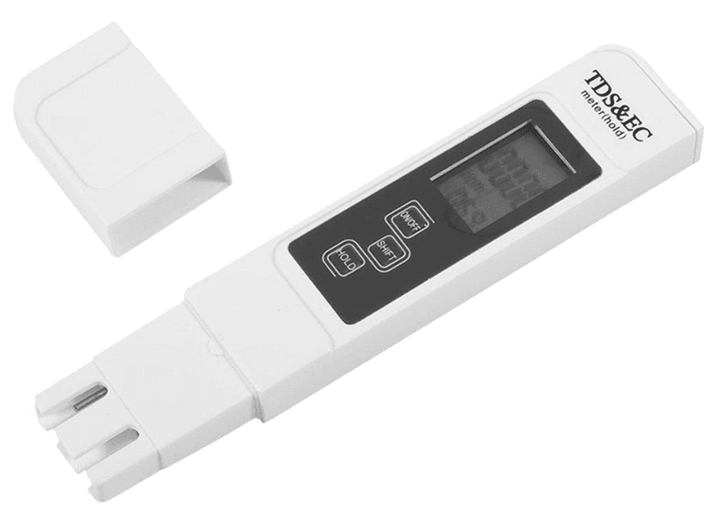 Dispozitiv de măsurare TDS EC compact, cu capac de protecție și ecran digital.