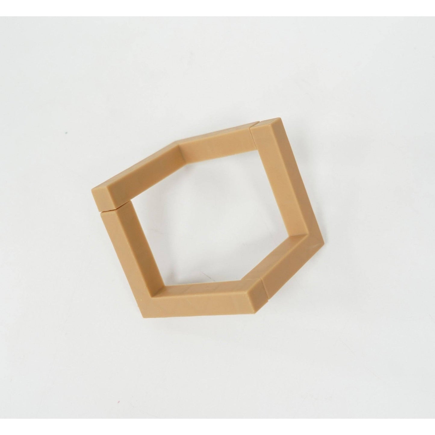 Lampa de Veghe Luna 3D, Lumina LED Alb Cald, Alimentare cu Baterii, Stand din Plastic Inclus, 12 cm - Cumpara24