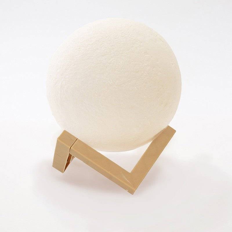 Lampa de Veghe Luna 3D, Lumina LED Alb Cald, Alimentare cu Baterii, Stand din Plastic Inclus, 12 cm - Cumpara24