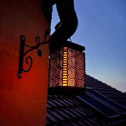 Lampa Solara Stil Felinar, Model Rustic - Cumpara24