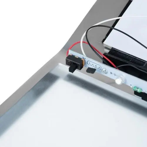 Numar de Casa cu Iluminare Led si Panou Solar - Cumpara24