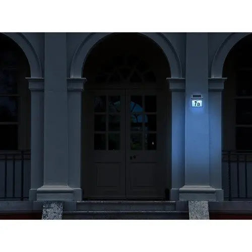 Numar de Casa cu Iluminare Led si Panou Solar - Cumpara24