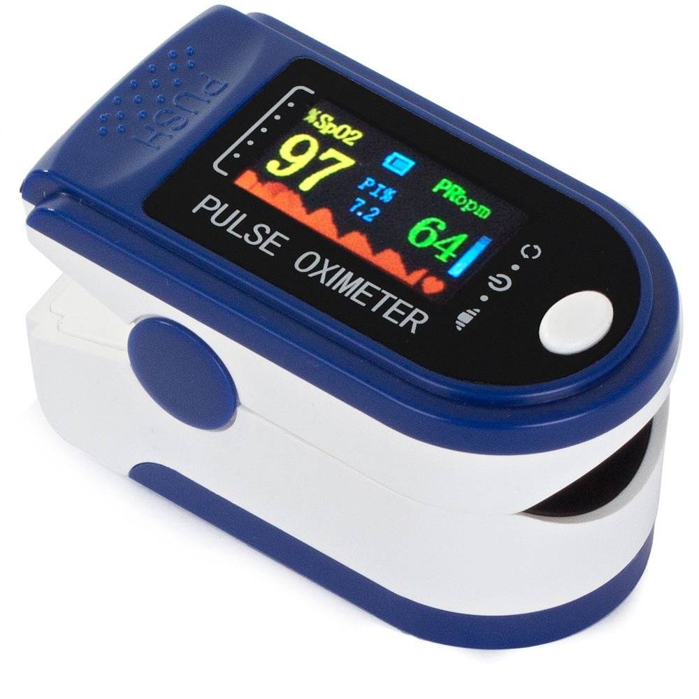 Pulsoximetru cu afisaj digital in 4 culori, alb/albastru, ecran LED clar pentru masurarea saturatiei de oxigen si a pulsului. Disponibil pe Cumpara24.