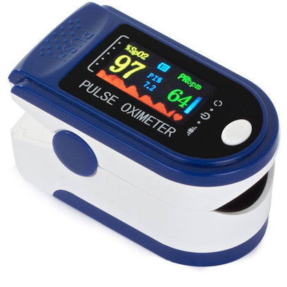 Pulsoximetru cu afisaj digital in 4 culori, alb/albastru, ecran LED clar pentru masurarea saturatiei de oxigen si a pulsului. Disponibil pe Cumpara24.