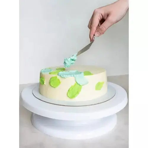 Suport Rotativ Pentru Tort + 3 Spatule Pentru Decorat Tort - Cumpara24
